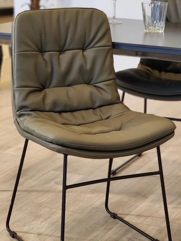 Chaise en véritable cuir - Image 6