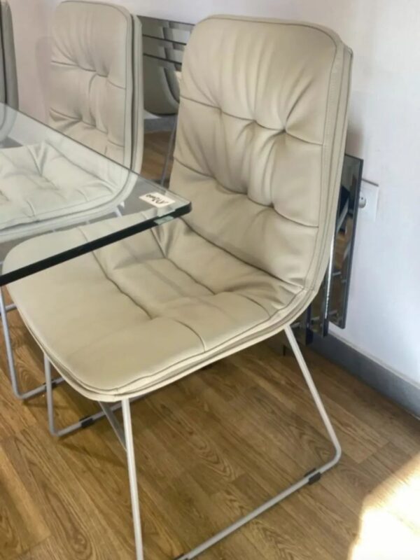 Chaise en véritable cuir - Image 5