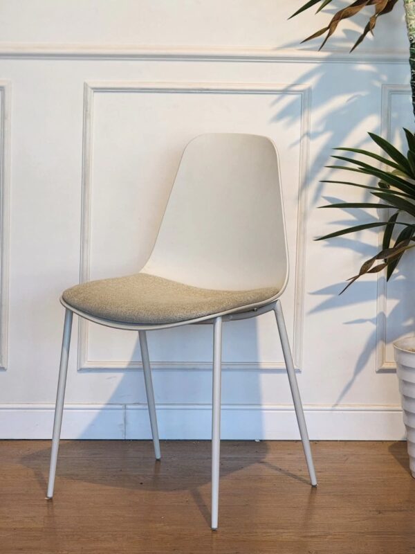 Chaise Jessica avec coussin - Image 11