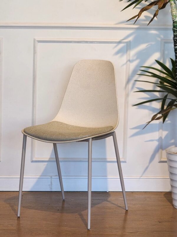 Chaise Jessica avec coussin - Image 6