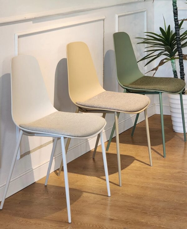 Chaise Jessica avec coussin - Image 3