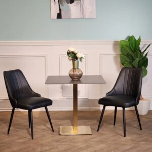 Table carrée 70×70 en quartz artificiel avec pied doré