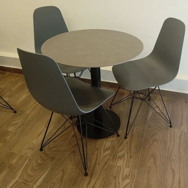 Table ronde en quartz artificiel  Ø70 cm - Image 3