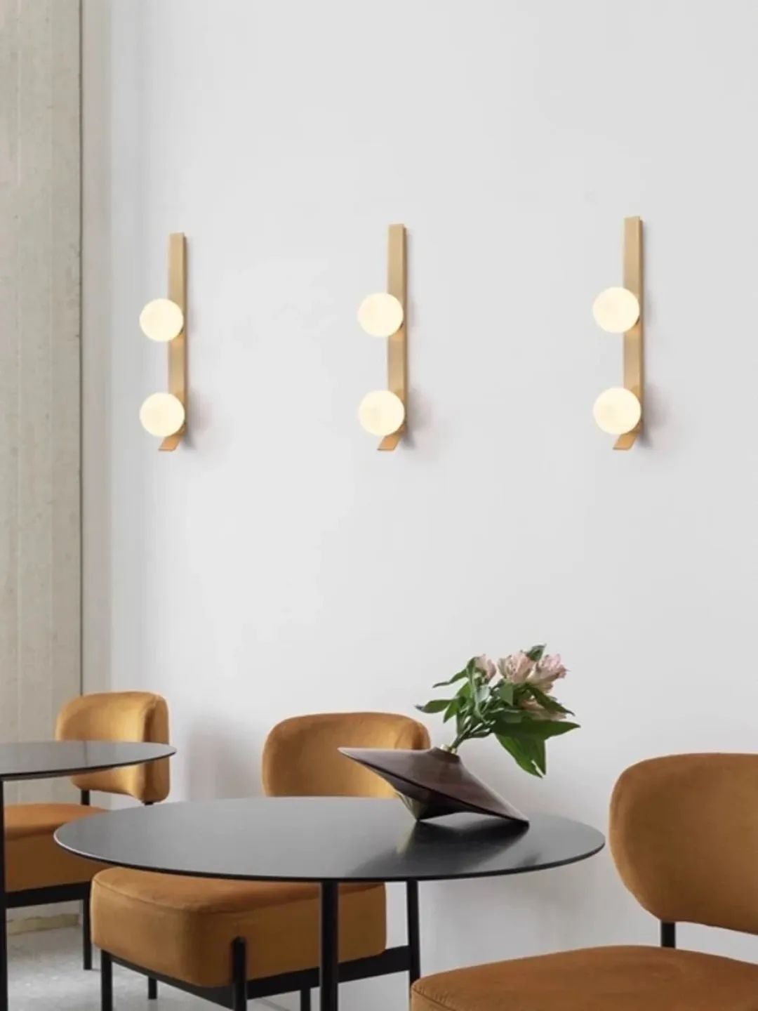 Applique murale moderne à deux globes - Image 4