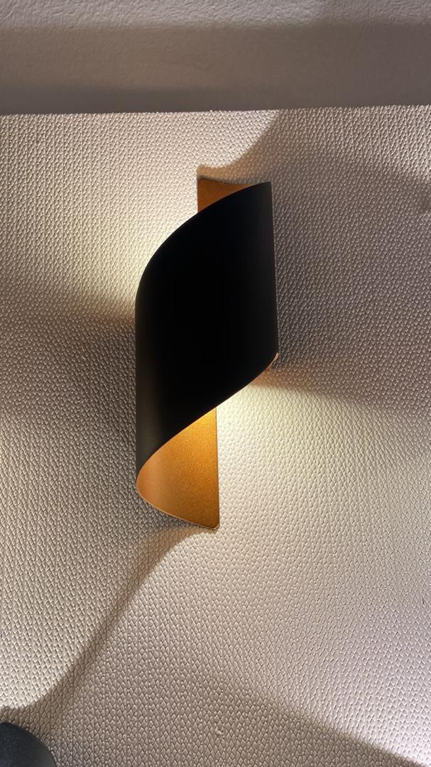 Applique murale LED torsadée (spirale - Image 2