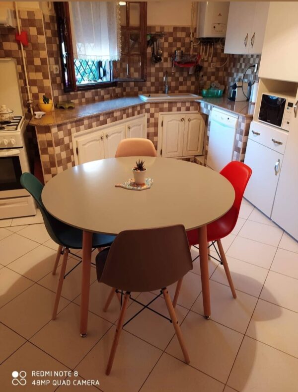 Table Eames ronde Ø110 cm