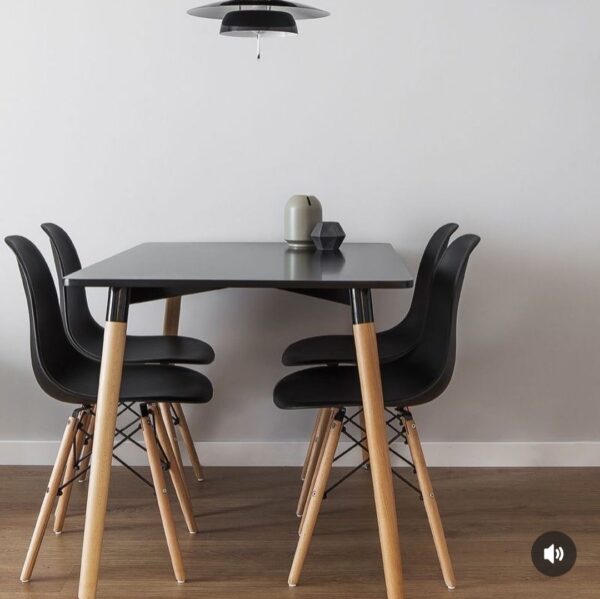 Chaise Eames - Image 11