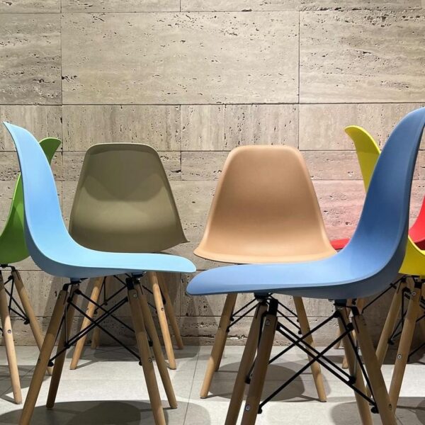 Chaise Eames - Image 18