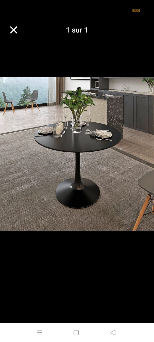 Table ronde Ø70 en quartz artificiel avec pied tulipe noire