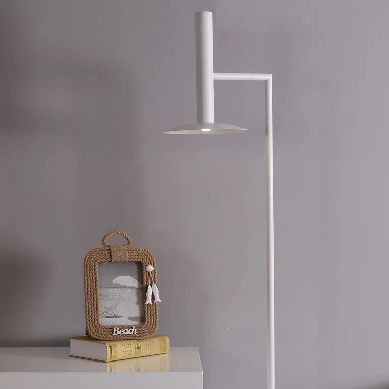 Lampadaire design moderne - Image 3