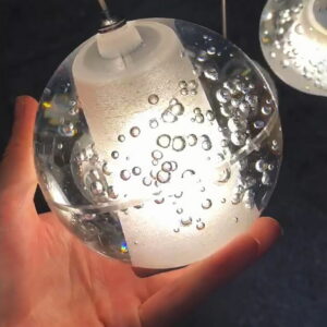 Suspension "Crystal Bubble" – Éclat de Gouttes d’Eau