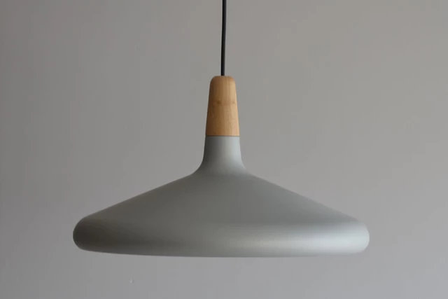 Suspension moderne design en métal et bois - Image 37