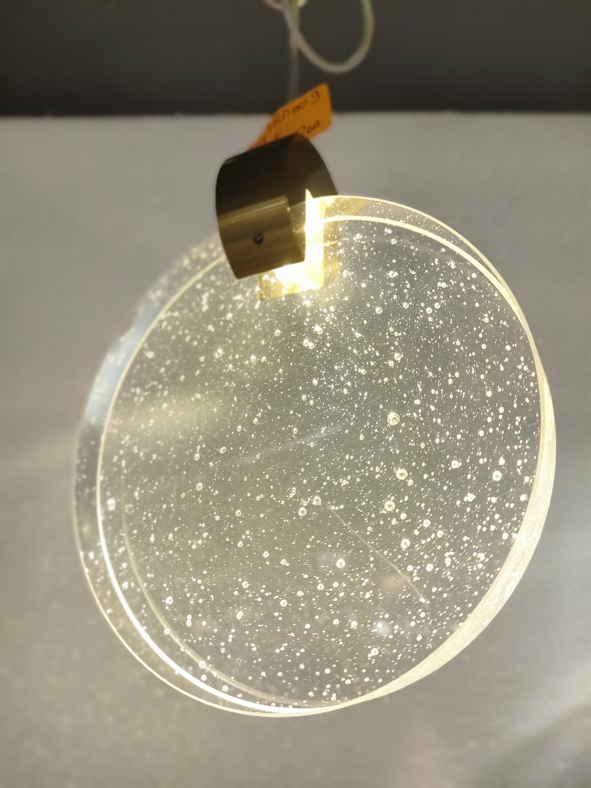 Suspension LED Design "Galaxy" – Disque Acrylique Effet Bulles & Or - Image 8