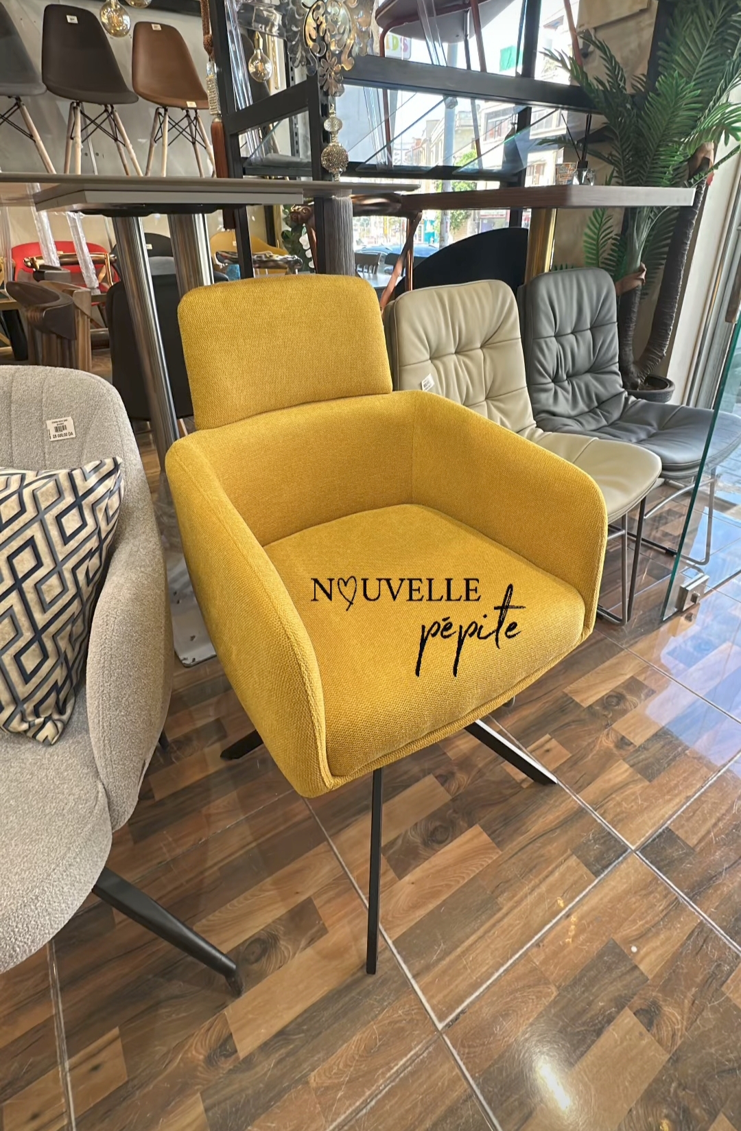 Fauteuil Pivotant Design Scandinave