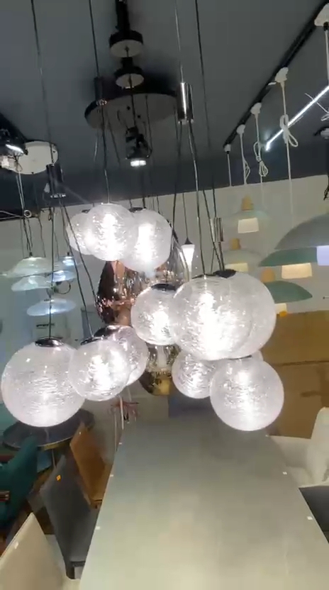 Suspension Grappe de Verre – Lustre Bulles Design Scandinave - Image 4