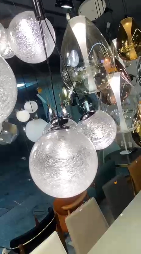 Suspension Grappe de Verre – Lustre Bulles Design Scandinave - Image 6