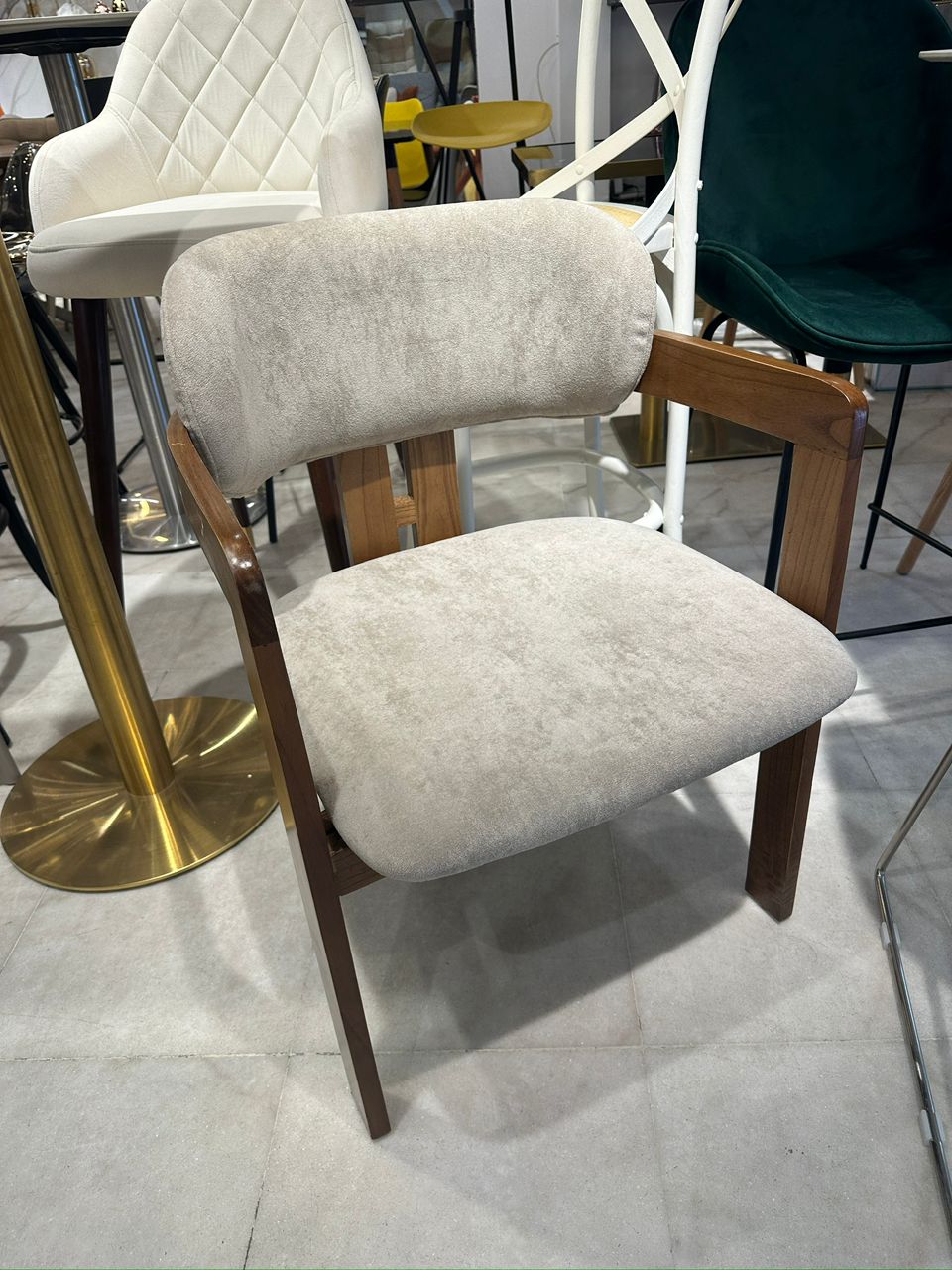 Chaise de salle à manger moderne avec accoudoirs - Image 13