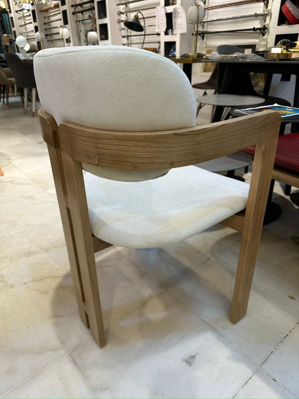 Chaise de salle à manger moderne avec accoudoirs - Image 12